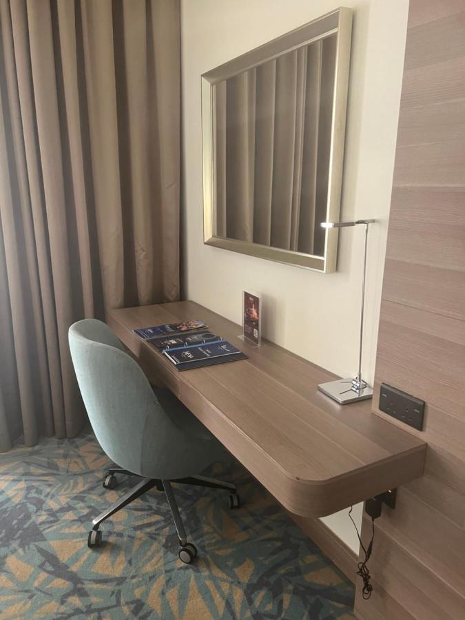 Deluxe King Smoking Room